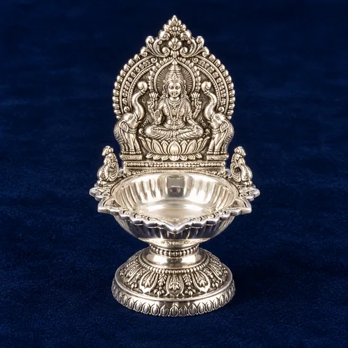 Silver Kamatchi Vilakku